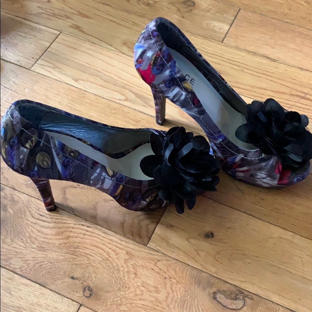 Multi color black heels